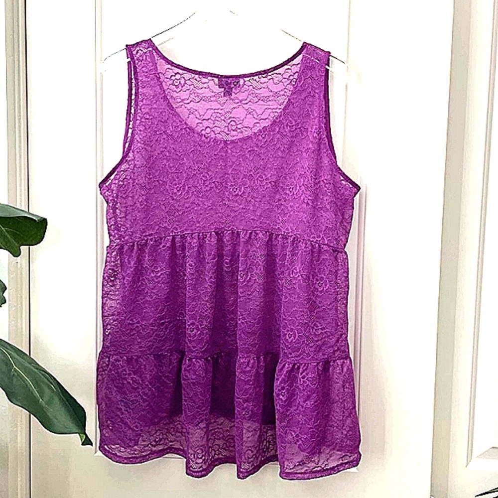 Torrid purple lace tank size 00